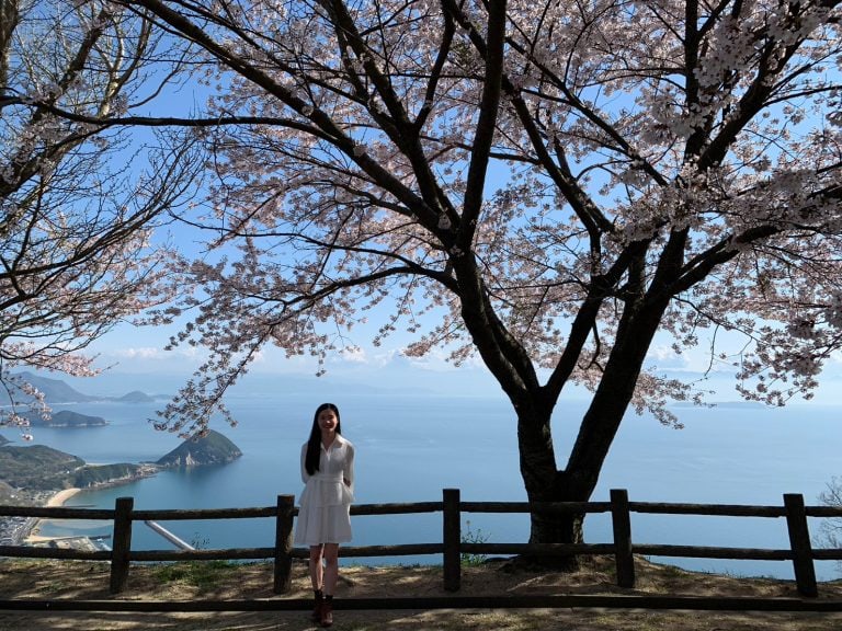 紫雲出山頂停車場