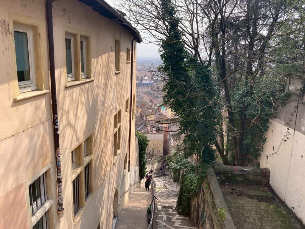 LINE ALBUM 20250326南法 里昂 昭 250427 26