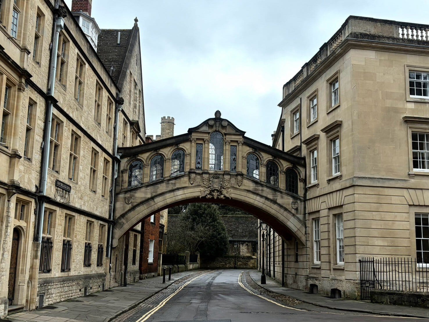 英國【牛津大學城Oxford University】→【科茲窩地區】拜伯里Bibury →【史前巨石陣Stonehenge】 3 Hertford Bridge
