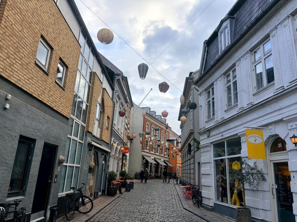 丹麥【奧胡斯】Aarhus|奧胡斯交通、行程規劃、市區半日遊|推薦Aarhus Street Food|蘇醒奧胡斯飯店 Wakeup Aarhus 7 Aarhus Dokk1