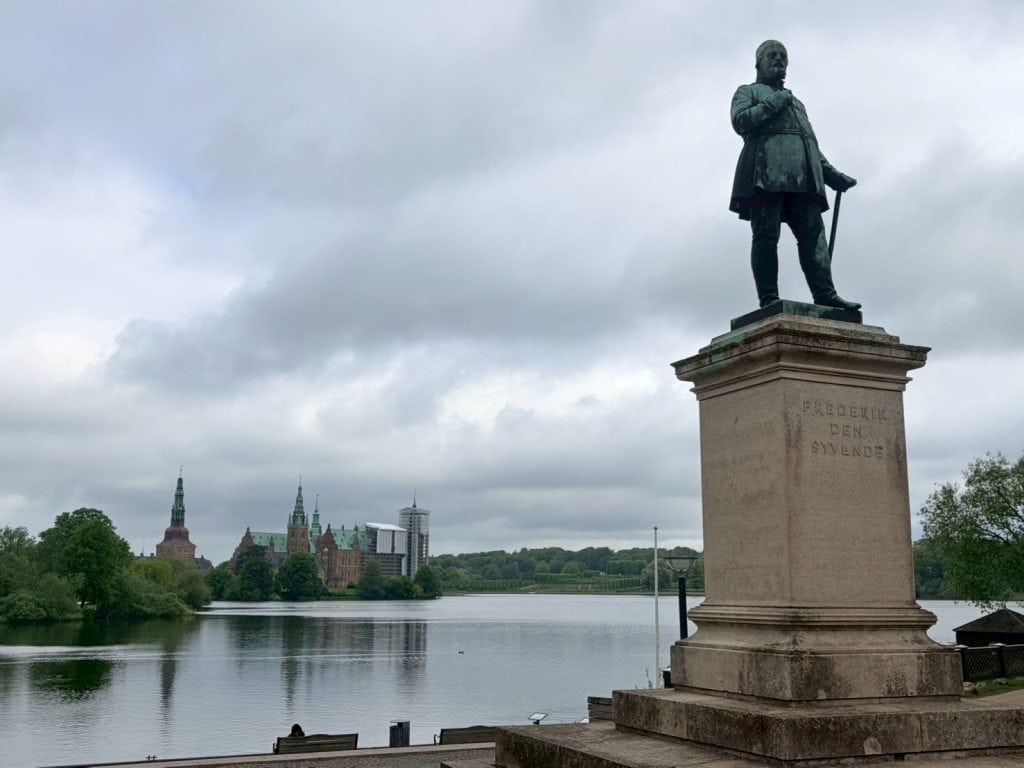 丹麥【北西蘭島】North Zealand|赫爾辛格Helsingør、克倫堡Kornborg|腓特列堡Frederiksborg Castle、腓特列斯宮殿Fredensborg Slot|丹麥皇室三大城堡巡禮|哥本哈根卡Copenhagen Card使用範圍 17 腓特列堡 Frederiksborg Castle