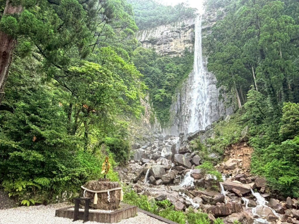 和歌山縣【那智勝浦】Nachikatsuura|熊野那智大社Kumano Nachi Taisha Grand Shrine、那智の樟、那智の滝Nachi Falls|亀の井ホテル 那智勝浦Kamenoi Hotel Nachikatsuura 3 LINE ALBUM 20260620和歌山 260626 112