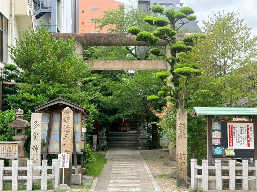 和歌山縣【和歌山市】Wakayama|Kino和歌山商場—和歌山城—和歌山市車站百名店美食|紀三井寺—Gold Coffee—和歌山黑潮市場 鮪魚解體秀—道之驛 四季之鄉公園—あじさい曼荼蘿園|加太鯛魚列車、淡嶋神社|和歌山電鐵貴志川線、小玉貓站長|湯浅醬油|Candeo Hotels Nankai Wakayama 5 LINE ALBUM 20260622和歌山 260626 1