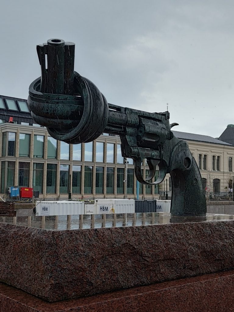 瑞典【馬爾默】Malmo|馬爾默景點:馬爾默大廣場 Stortorge、St. Peter's Church、馬爾默城堡 Malmö Castle、Malmö Saluhall農產品市場、馬爾默市立圖書館Stadsbiblioteket|推薦馬爾默St. Jakobs Backery 3 P 20260521 145016