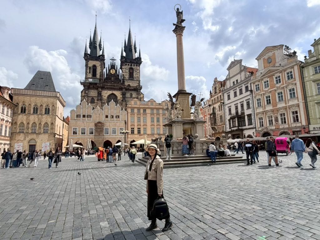 捷克【布拉格老城區Old town】Staré Mésto|布拉格舊市政廳—天文鐘Prague Astronomical Clock—泰恩教堂Kostel Matky Boží před Týnem—聖尼古丁教堂Kostel svatého Mikuláše|Prague Old town 1-Day Trip 3 Staroměstské náměstí