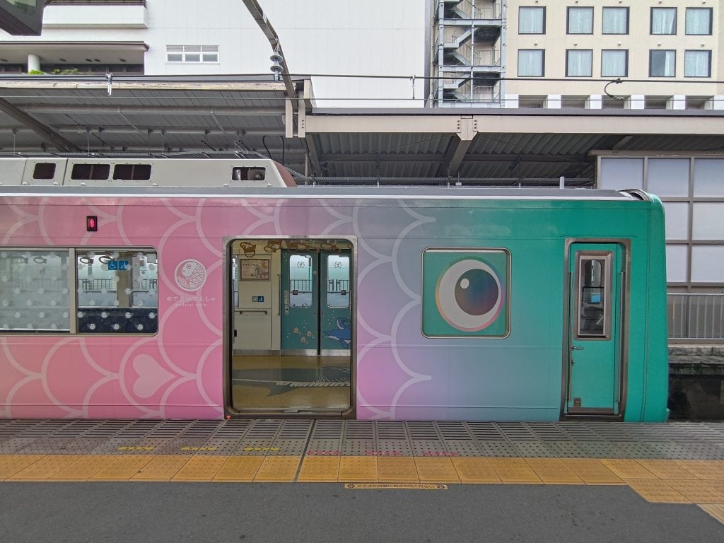 和歌山縣【和歌山市】Wakayama|Kino和歌山商場—和歌山城—和歌山市車站百名店美食|紀三井寺—Gold Coffee—和歌山黑潮市場 鮪魚解體秀—道之驛 四季之鄉公園—あじさい曼荼蘿園|加太鯛魚列車、淡嶋神社|和歌山電鐵貴志川線、小玉貓站長|湯浅醬油|Candeo Hotels Nankai Wakayama 18 P 20260623 090142