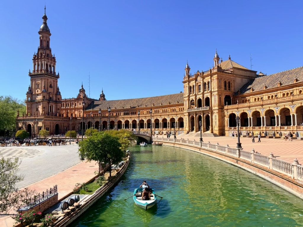 西班牙【塞維亞】Sevilla|西班牙廣場Plaza de España—塞維亞大教堂Catedral de Sevilla—塞維亞皇宮Exe Sevilla Macarena—希拉達鐘樓塔La Giralda —都市陽傘Metropol Parasol|伊塔利卡Itálica|西班牙佛朗明哥舞 Flamenco|塞維亞飯店Exe Sevilla Macarena、Silken Al Andalus Palace Hotel|My Top 10 attractions in Sevilla 4 Plaza de España