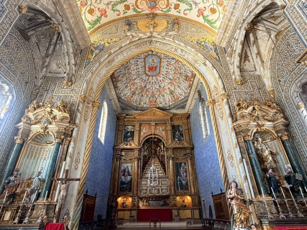 葡萄牙【科英布拉Coimbra】Universidade de Coimbra →【阿維羅Aveiro】Moliceiro、Ovos Moles|維塞屋飯店Hotel Grao Vasco 7 Capela de Sao Miguel