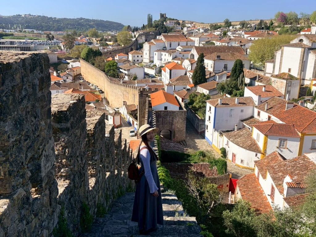 葡萄牙【歐比多斯Obidos】皇后之城Vila das Rainhas|Óbidos Medieval Walls、Ginjinha de Óbidos →【托馬爾Tomar】Knights Templar、Convento de Cristo、Janela do Capítulo →【法蒂瑪Fatima】Santuário de Fátima|餐廳O Plcadeiro|Essence Inn Marianos Hotel 2 Obidos Medieval Walls