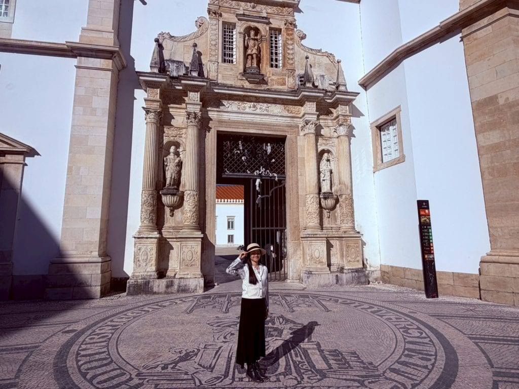 葡萄牙【科英布拉Coimbra】Universidade de Coimbra →【阿維羅Aveiro】Moliceiro、Ovos Moles|維塞屋飯店Hotel Grao Vasco 3 Porta de Ferros