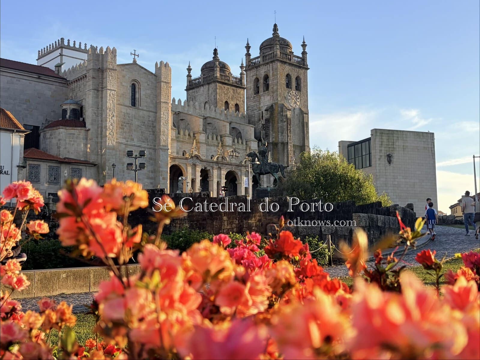 Sé Catedral do Porto and otknows