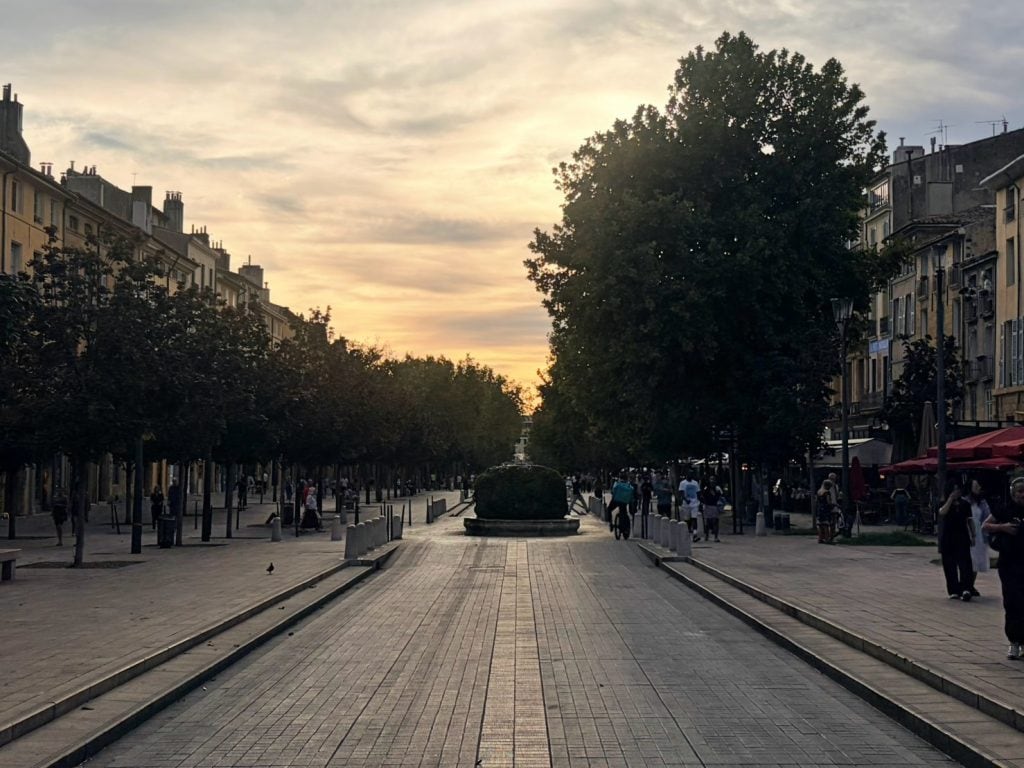 Cours Mirabeau