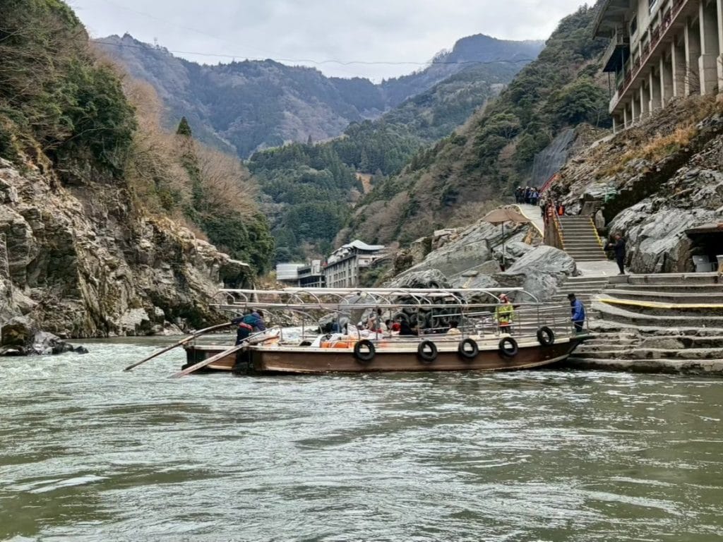 大歩危峡観光遊覧船